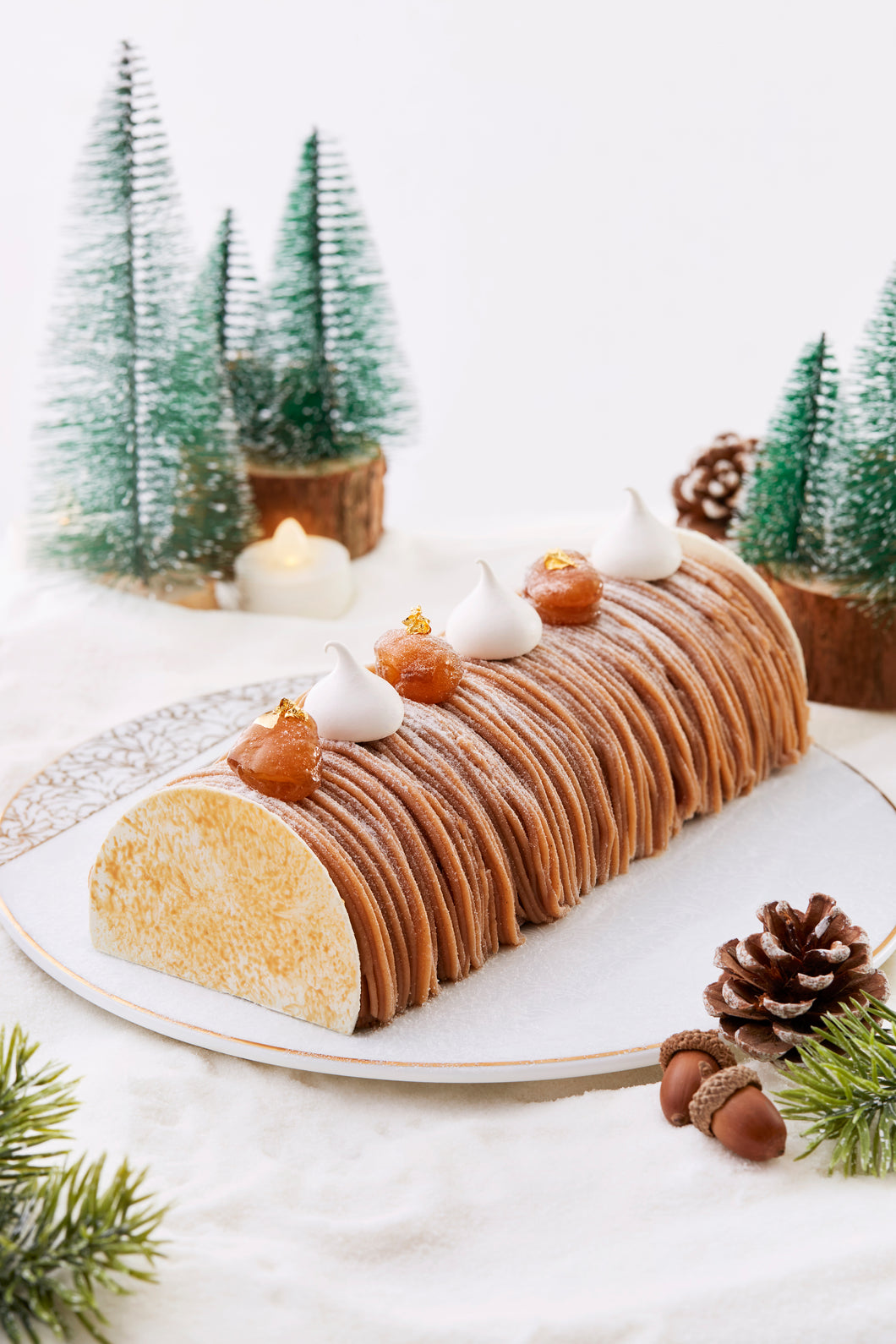 Blackcurrant Mont Blanc Yule Log