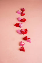 Load image into Gallery viewer, XOXO Pralines (10 pcs)