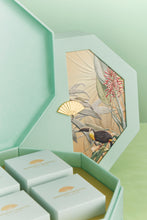 Load image into Gallery viewer, Mooncake Box of 4